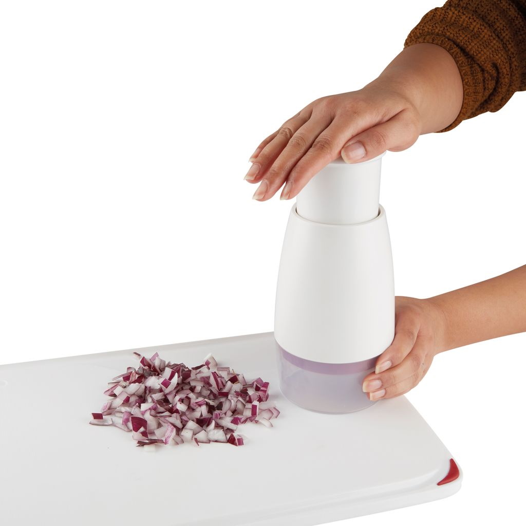 Zyliss Classic Food Chopper with Lid-4