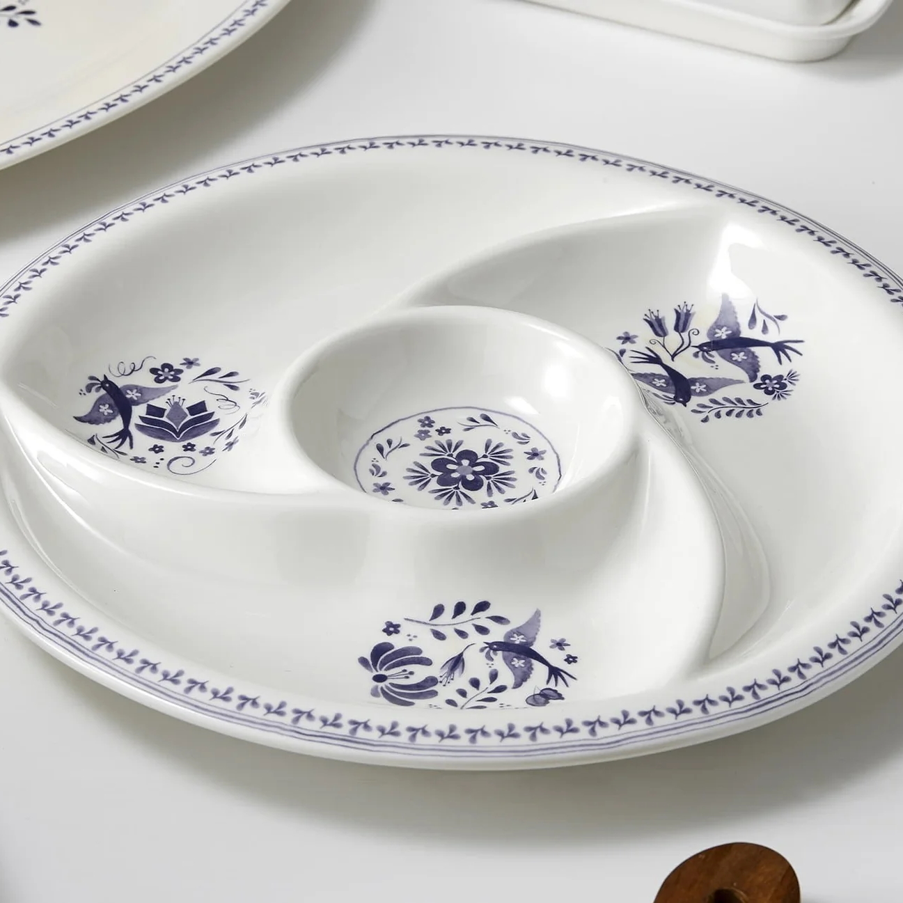 Ashdene Blue Mazarine Round Sectioned Platter-2