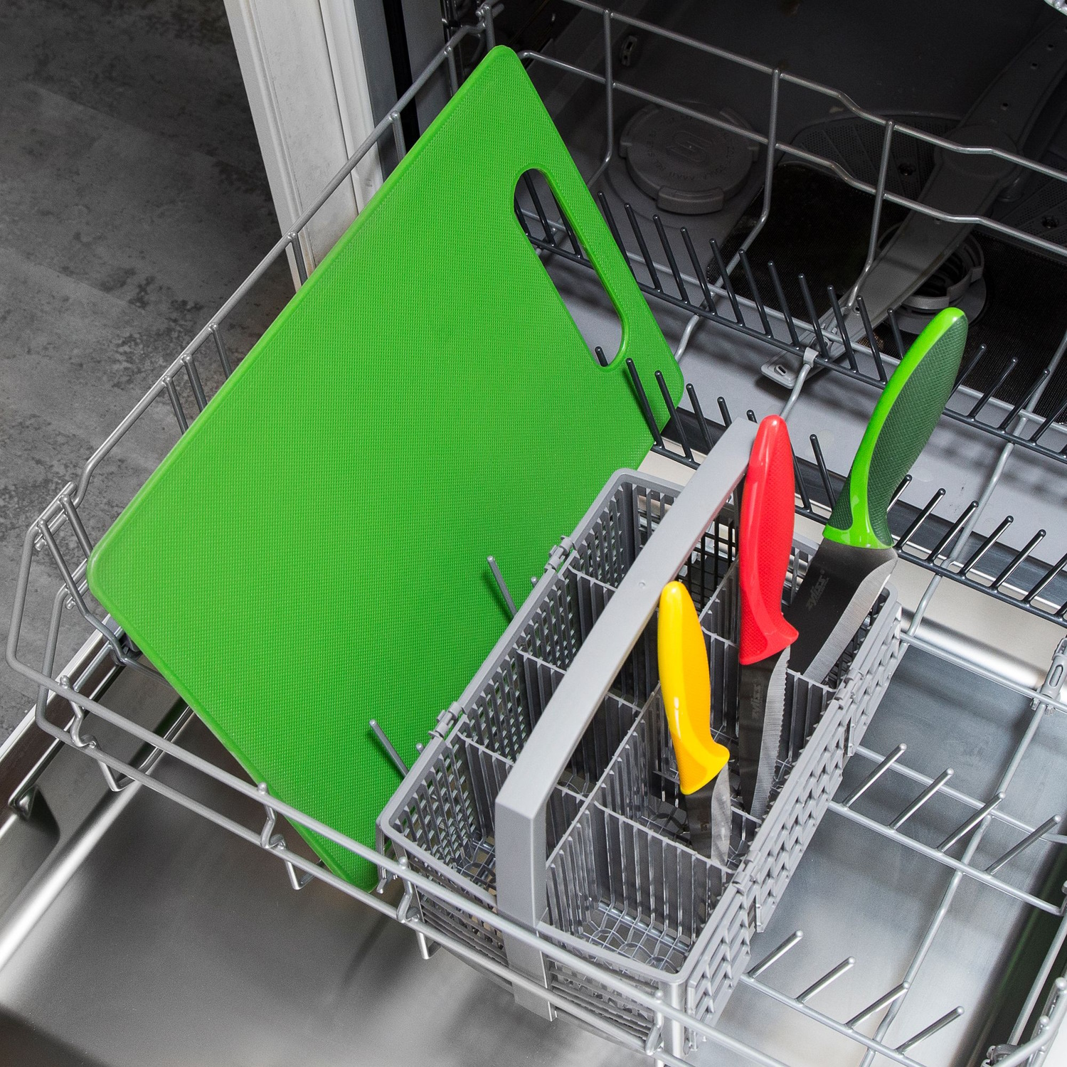 Zyliss Chopping Board & 3pc Knife Set-3