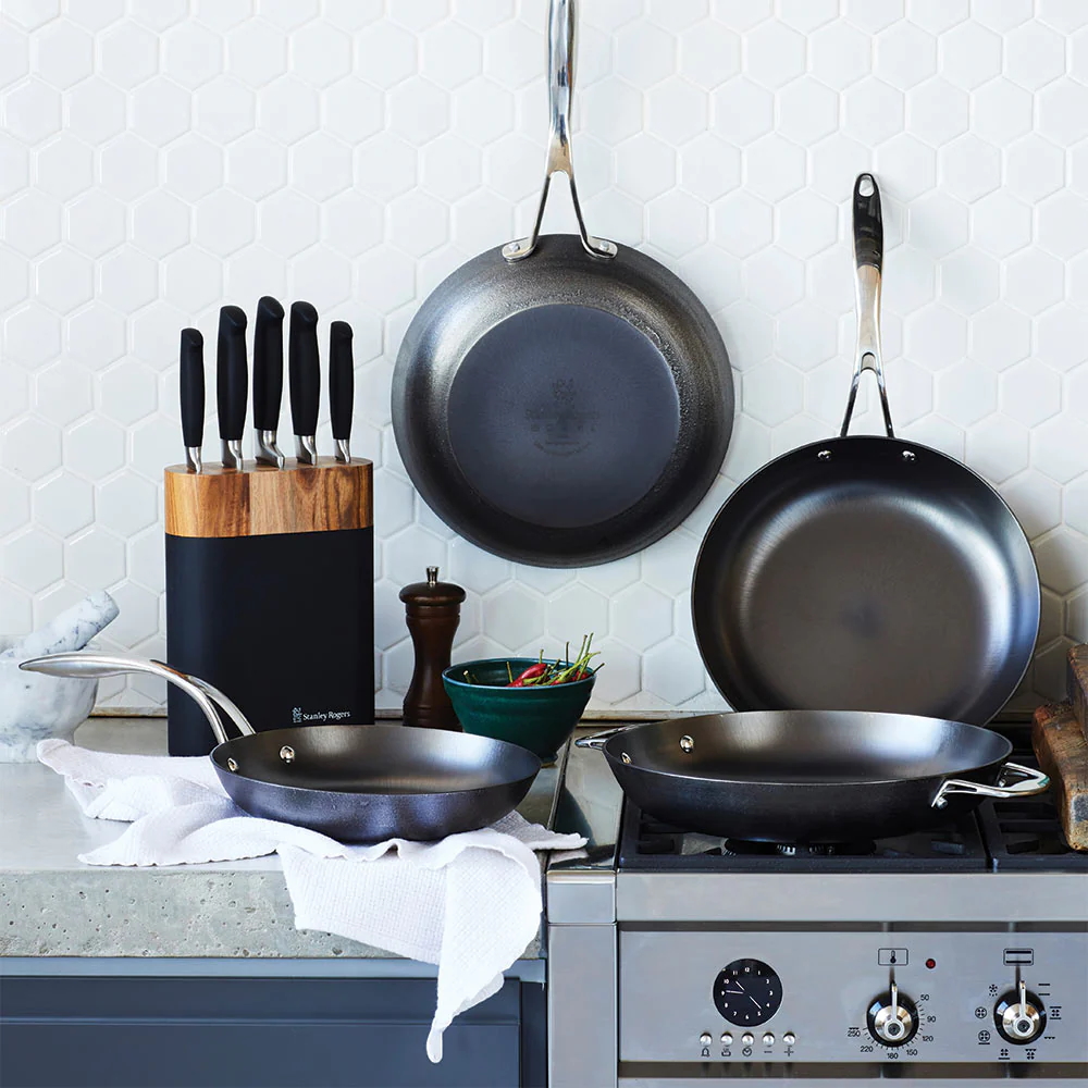 Stanley Rogers Lightweight Cast Iron Cook