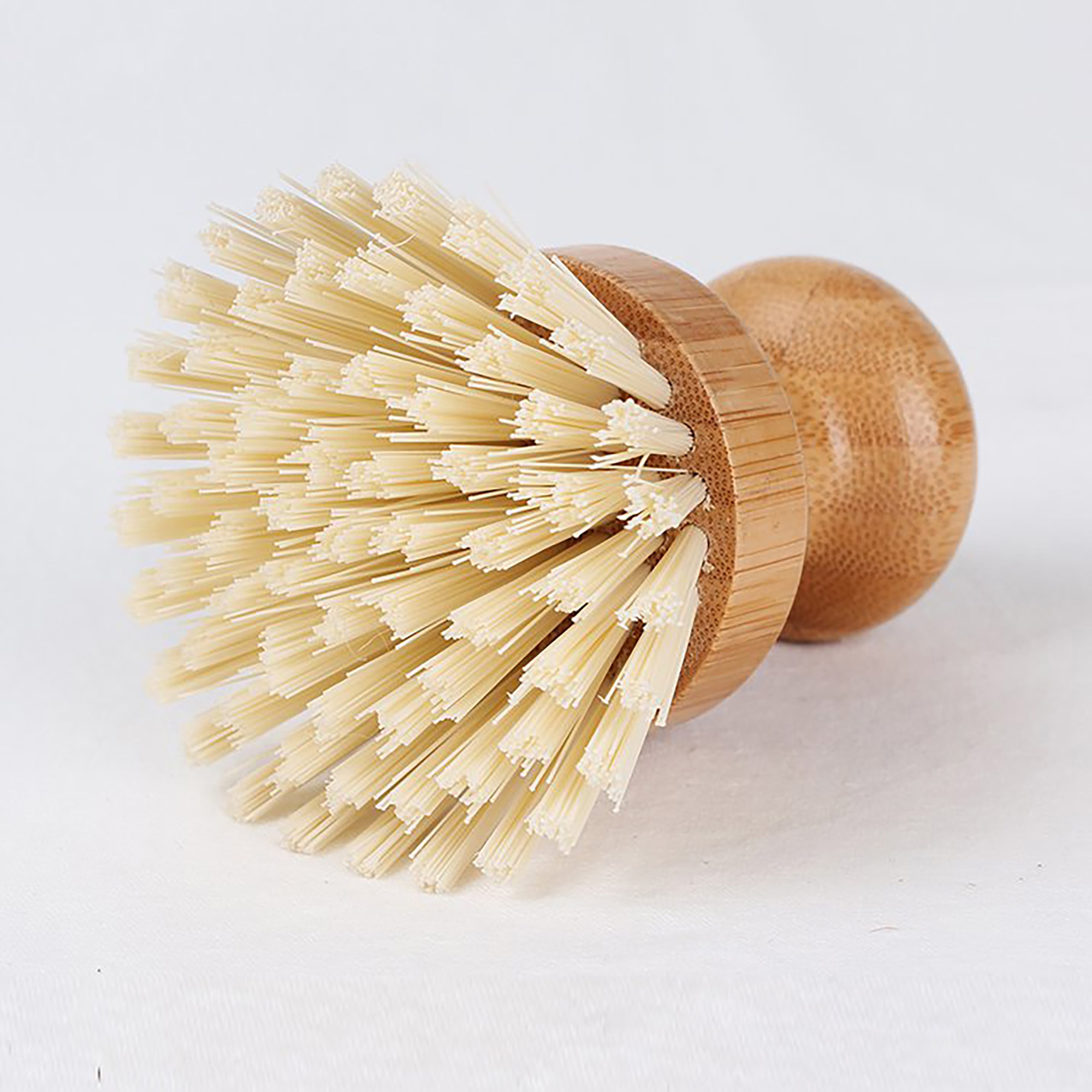 White Magic Eco Basics Pot Brush