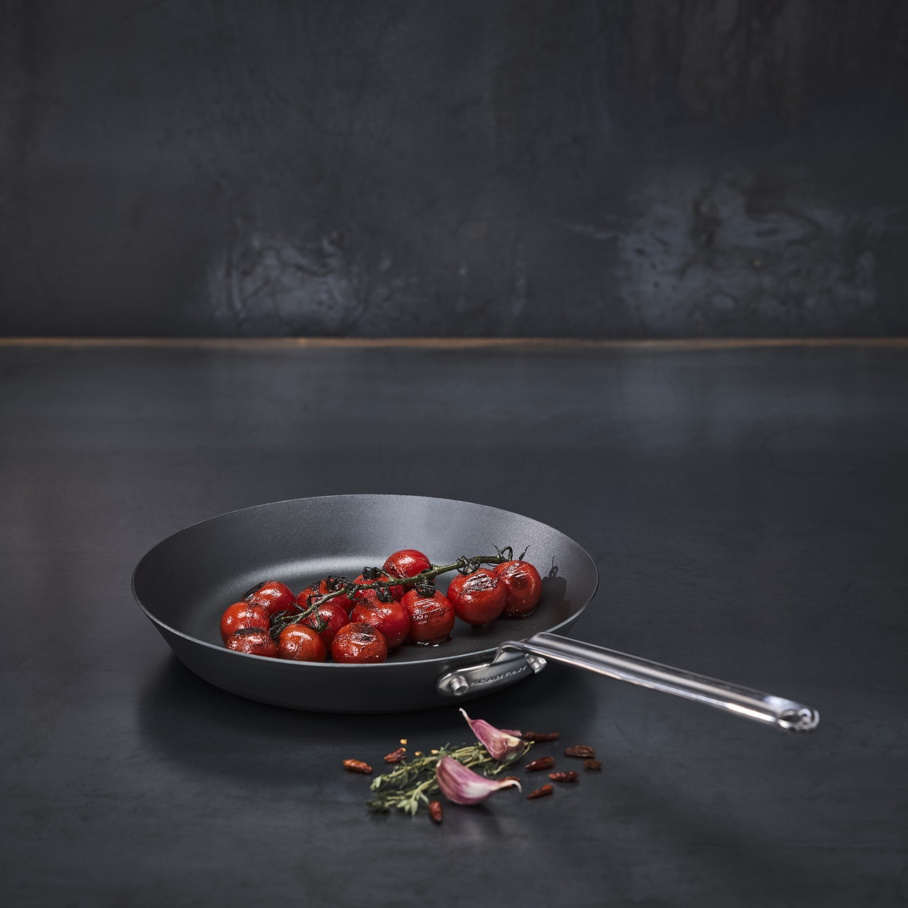 Scanpan Black Iron Carbon Steel Fry Pan 26cm-3