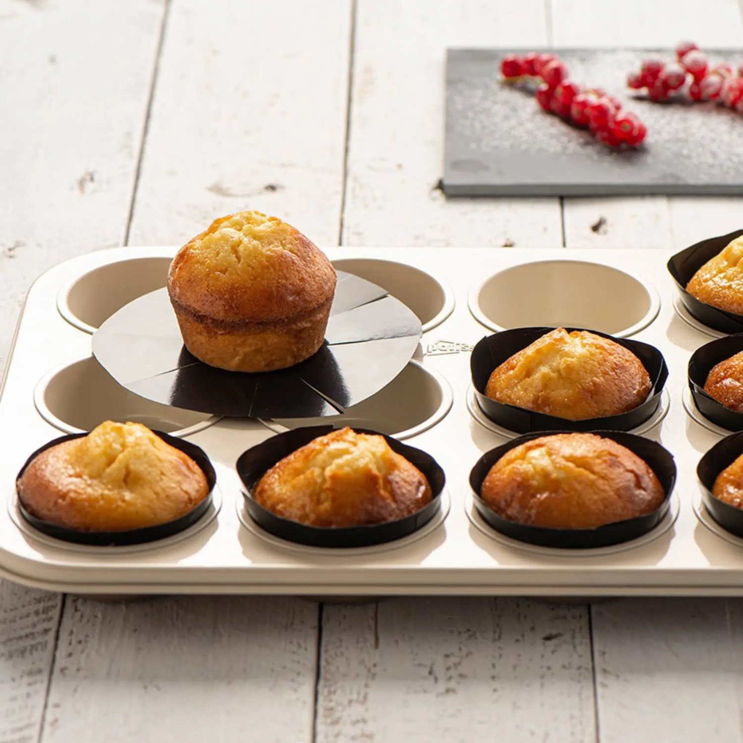 Nostik Muffin Liner Set of 12-3